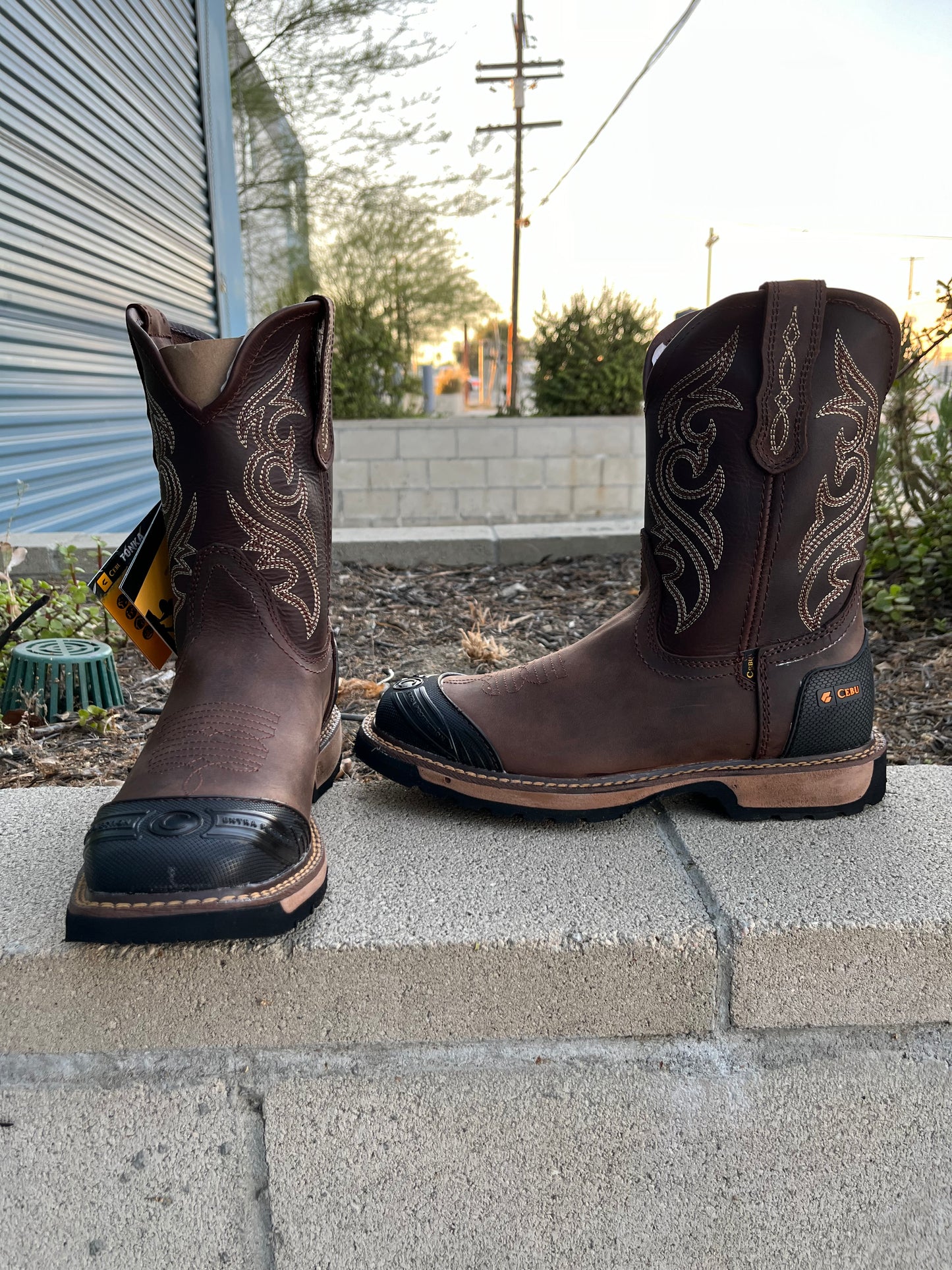 Men’s Cebu Rodeo Square Toe “TUCSON” Pull On Soft Toe Work Boot