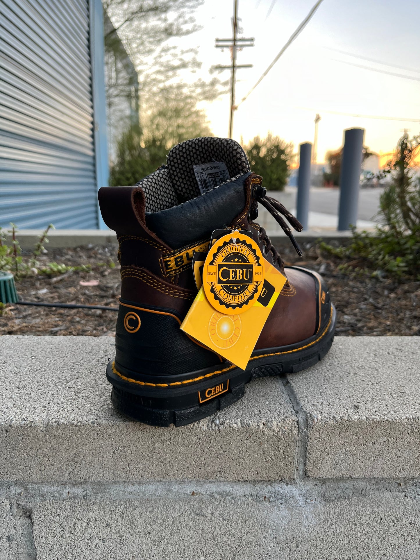 Men’s Cebu “BORCESHARK” Brown 6” Steel Toe Work Boot